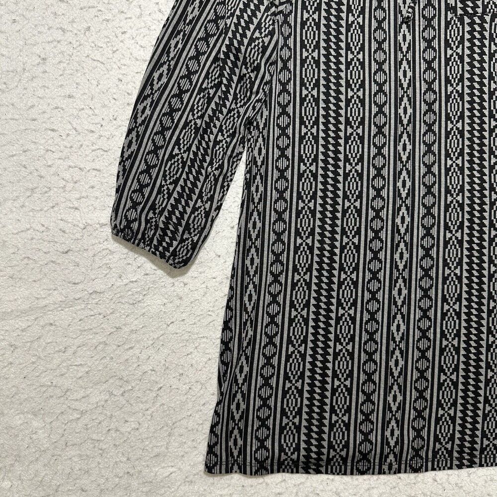 LuLaRoe Debra Women's Small 3/4 Sleeve Peasant Top Lightweight Blouse Gray Black - Picture 7 of 12